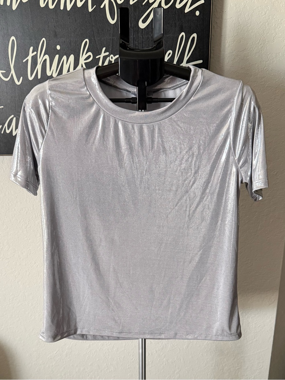 White Birch Silver Metallic Short Sleeve Crewneck Tee NWOT
